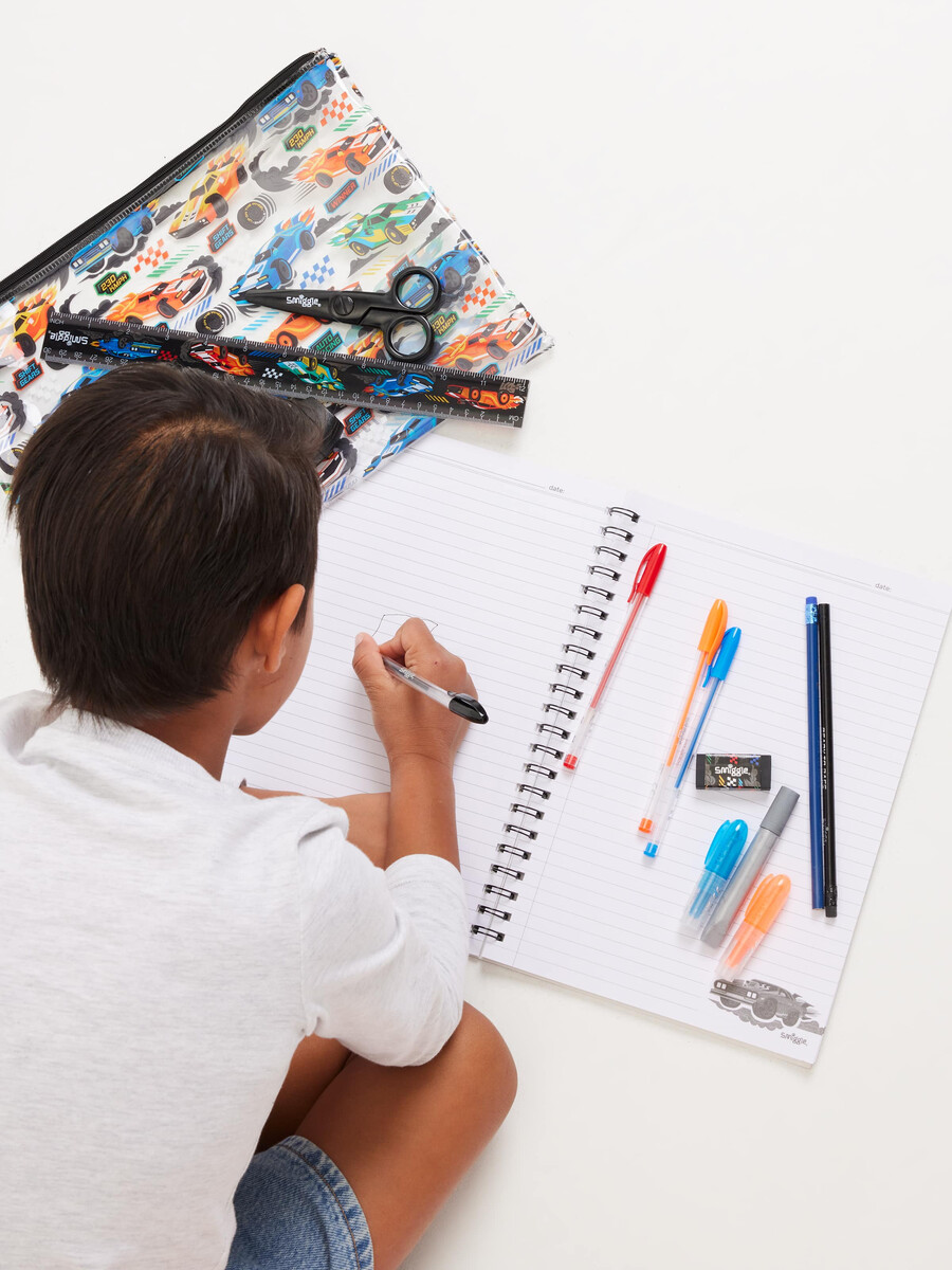 curious a4 essentials stationery presentpaket