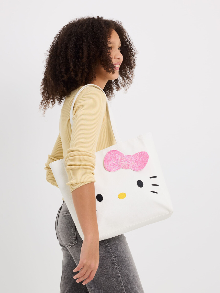 hello kitty axelväska